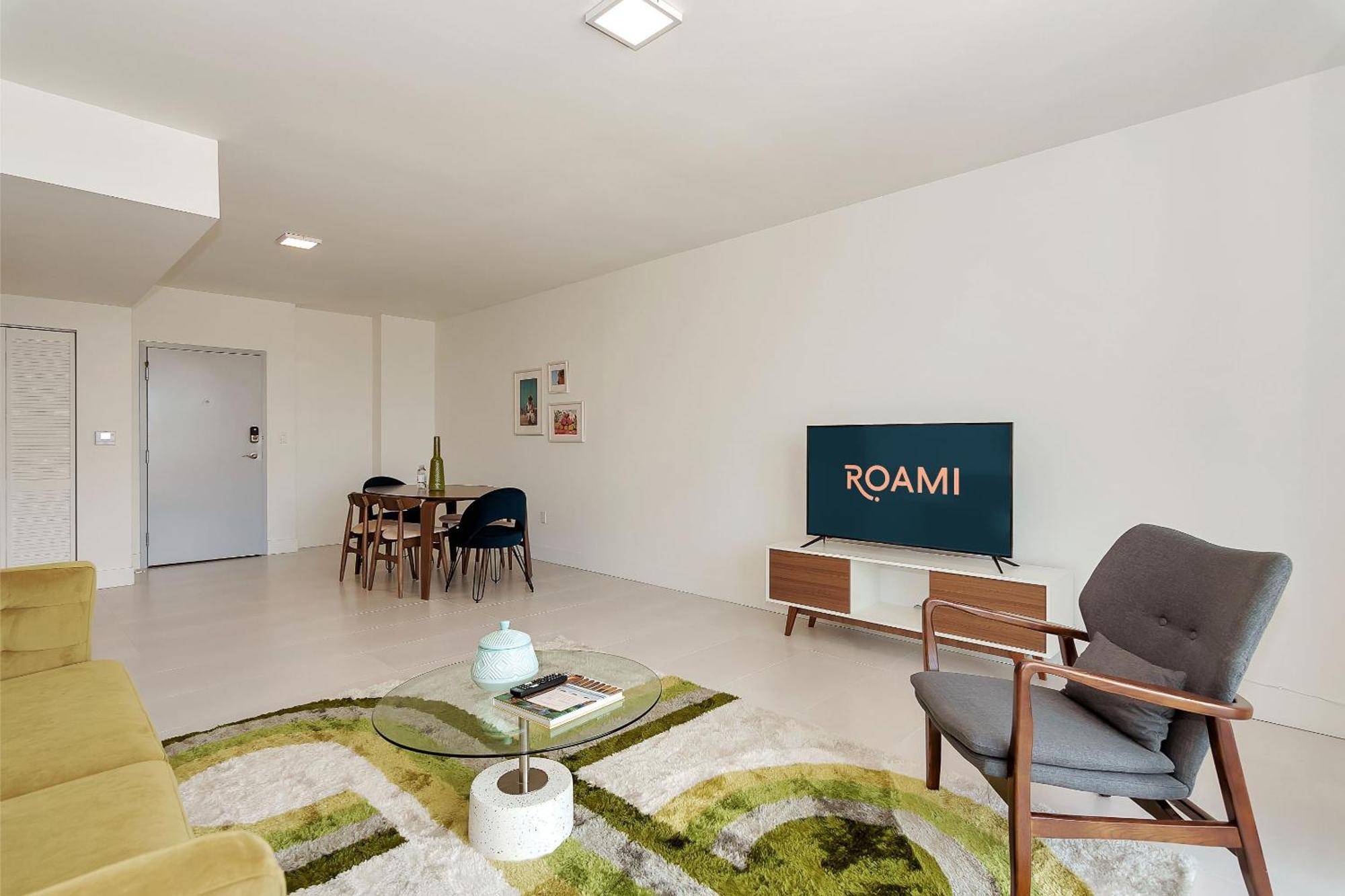 شقة Roami At Grove 27 ميامي الغرفة الصورة